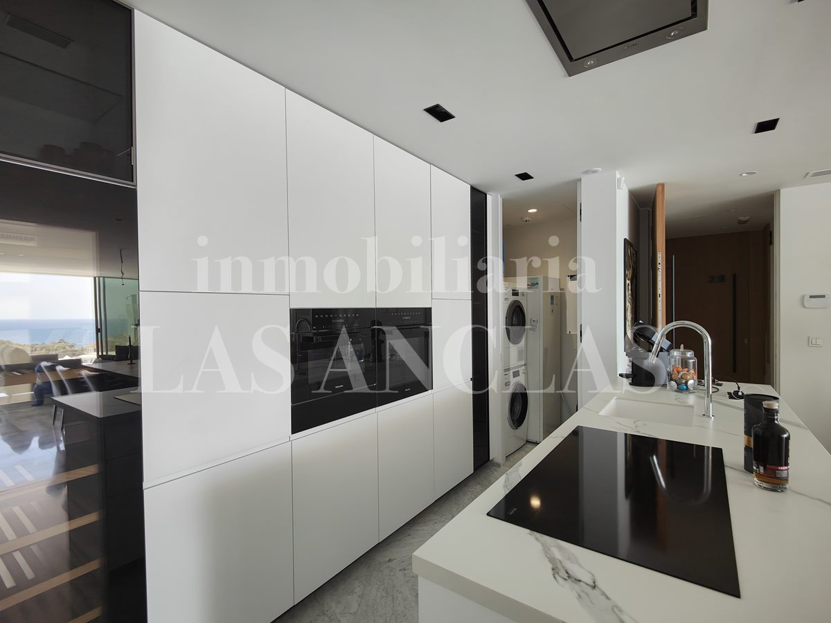 penthouse flat in Altea  待售