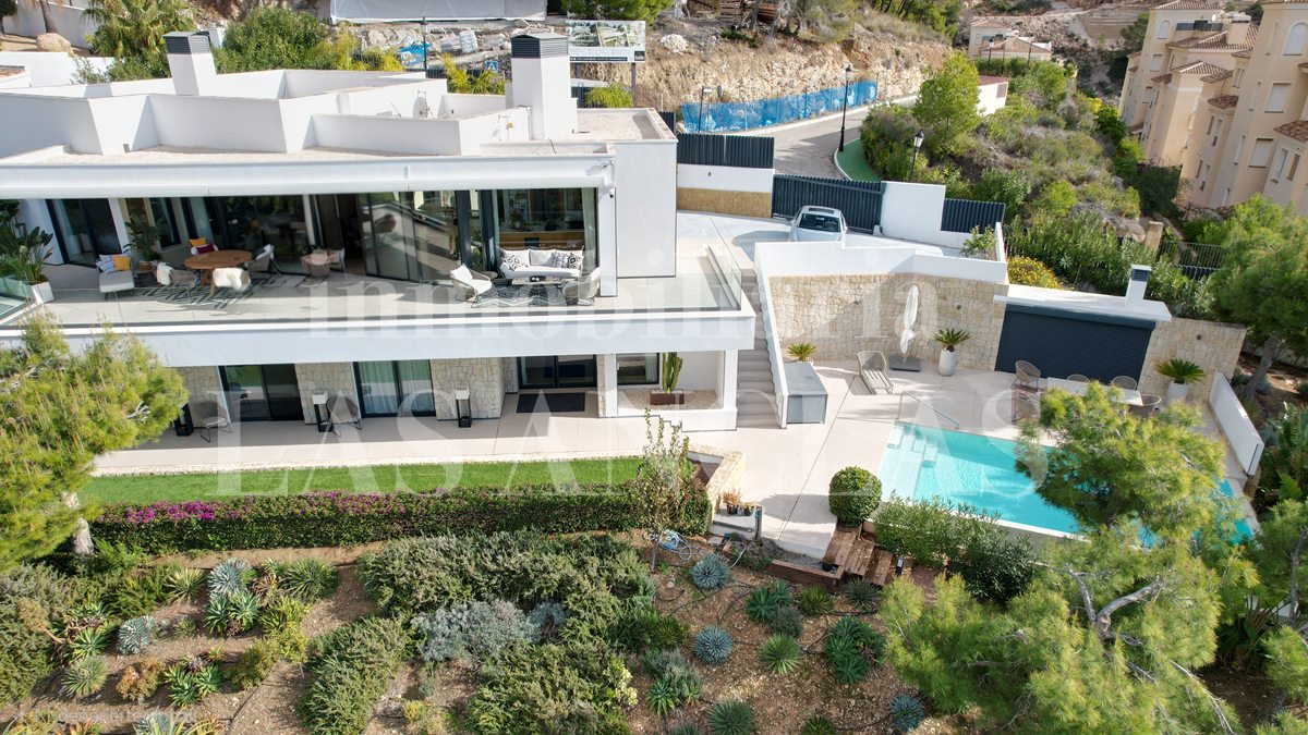  Costa Blanca - Luxurious contemporary villa with sea views in the exclusive community of Altea Hills 待售