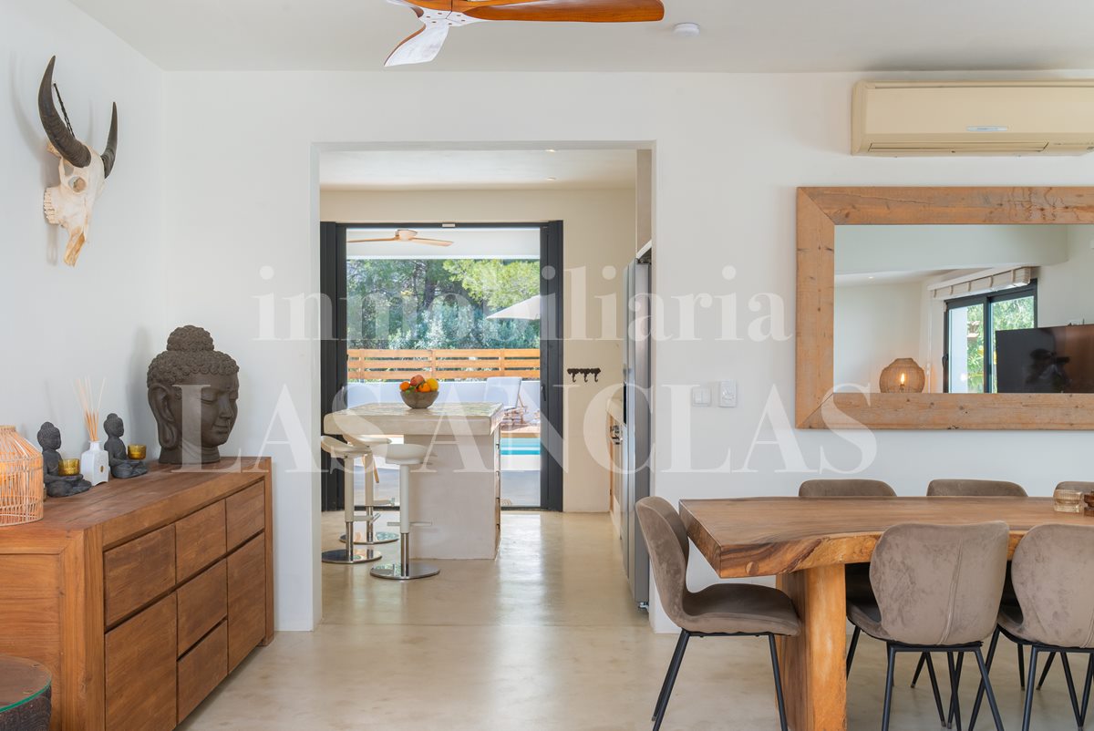 Haus / Villa in Cala Llonga Ibiza im Verkauf
