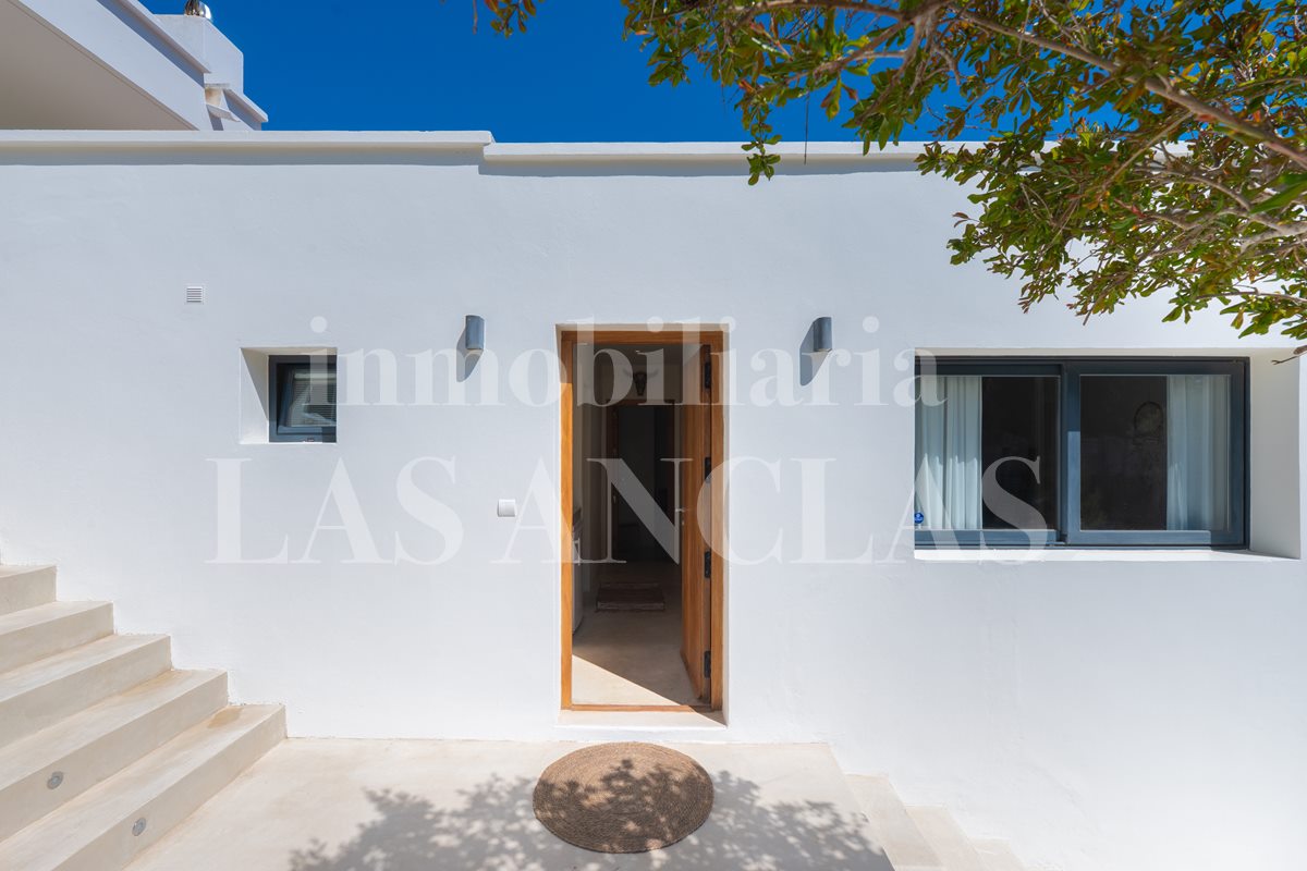 Haus / Villa in Cala Llonga Ibiza im Verkauf