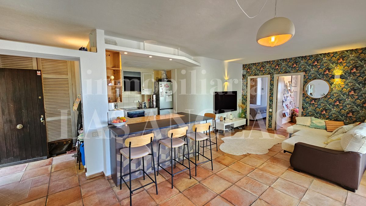 Ibiza Talamanca - Attractive flat in a residential complex with community pool and excellent location till salu