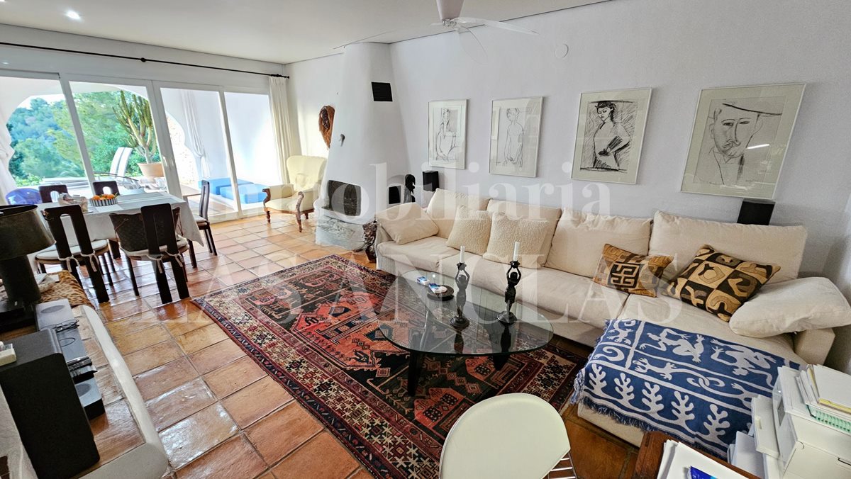 Ibiza Santa Eulalia - Charming, single-storey semi-detached house with garden near the beach for sale