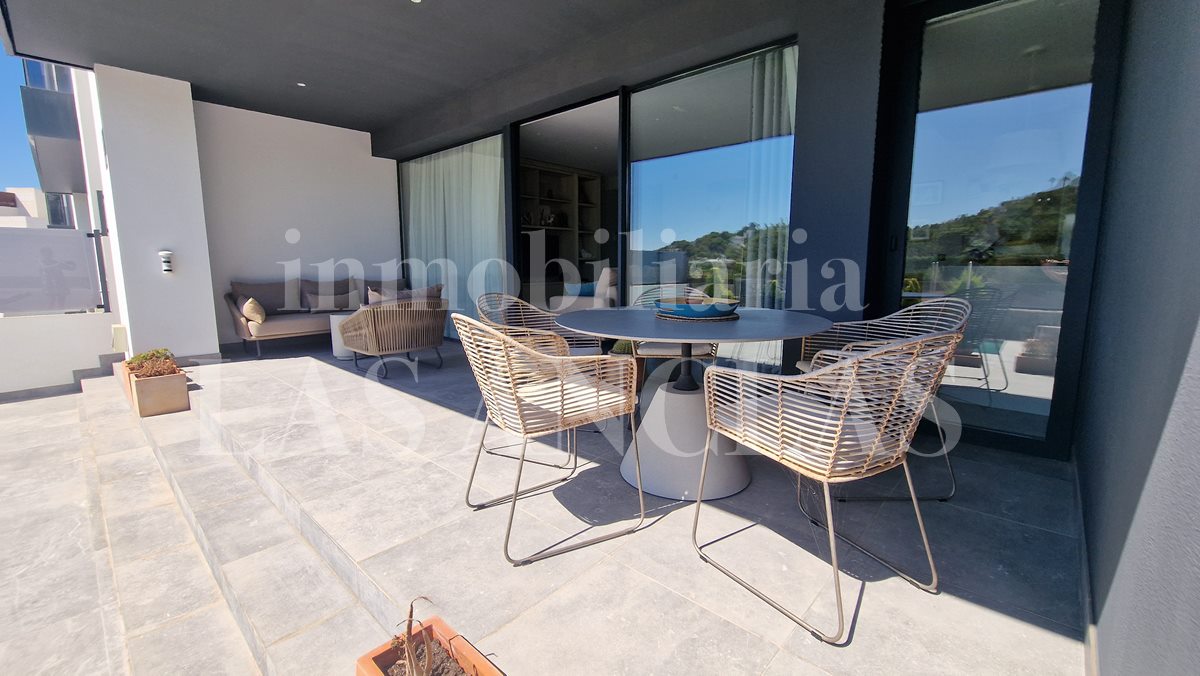Ibiza Talamanca - Contemporary ground-floor apartment with private pool in a high-demand area till salu