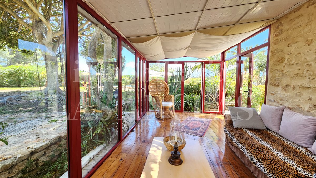 Landhausvilla / Finca zwischen Ibiza & Sta. Eulalia im Verkauf