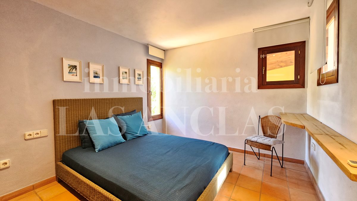 Ibiza Cala Llonga - Acogedora casa de una planta con proyecto de ampliación andando a la playa en venta