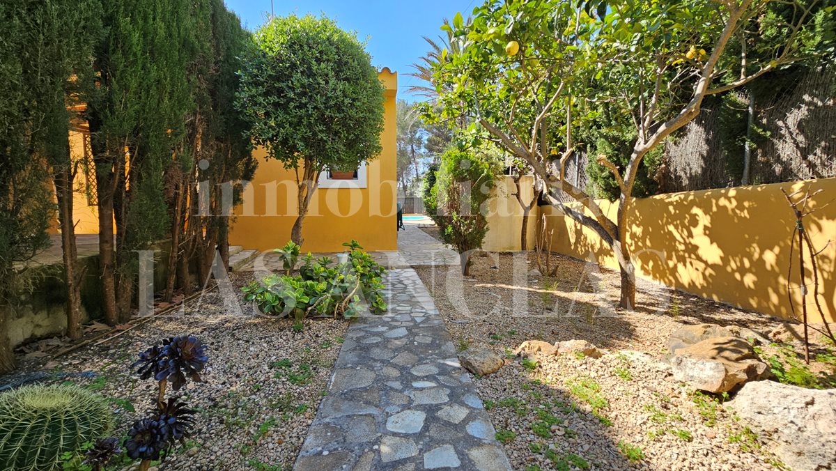 casa en Cala Llonga Ibiza en venta