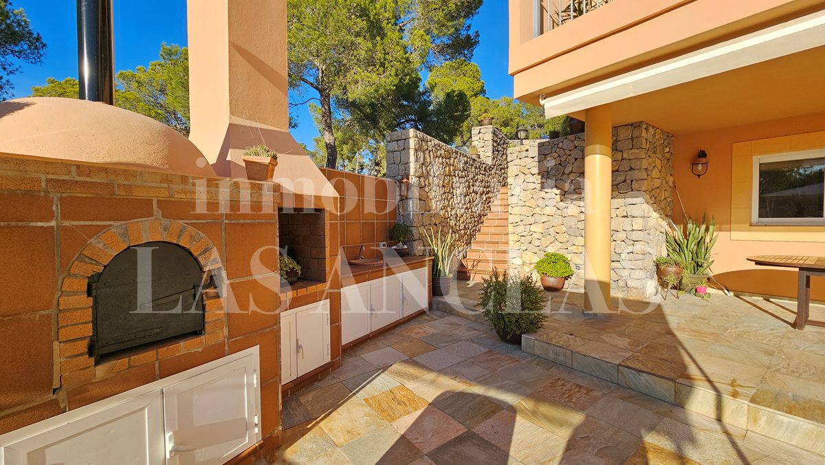 house / villa near golf course Ibiza for sale