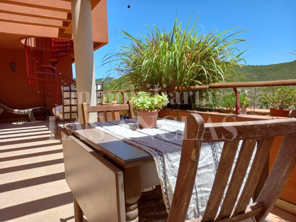 Ibiza near golf course - Penthouse flat with private roof terrace, pool and views to the landscape for sale