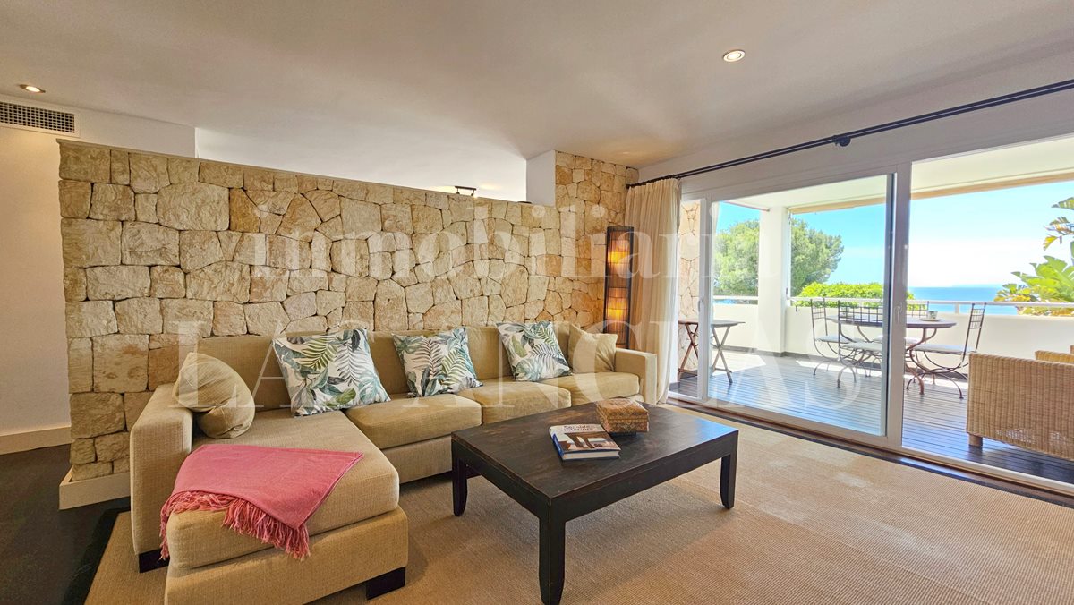 Ibiza Roca Llisa - Wonderful loft style flat with frontal sea views and beautiful communal areas for sale