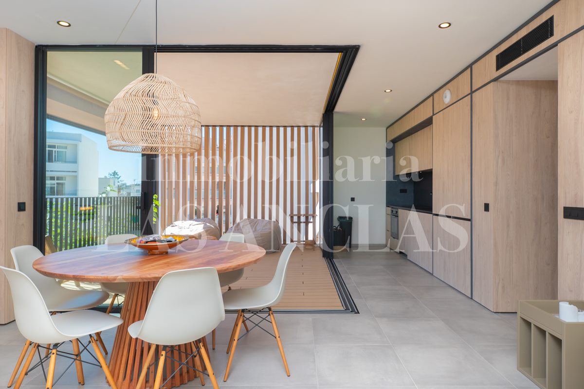flat / apartment in Santa Eulalia Ibiza in vendita