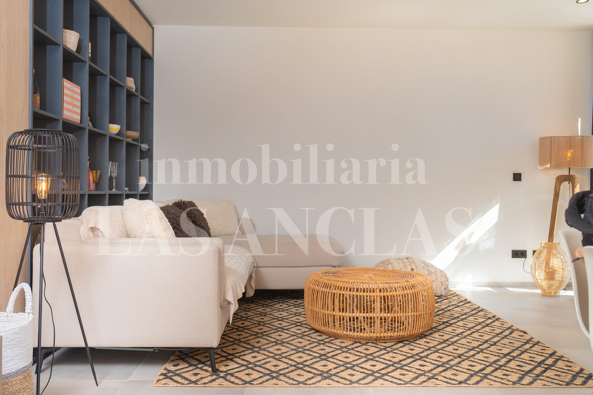 flat / apartment in Santa Eulalia Ibiza in vendita