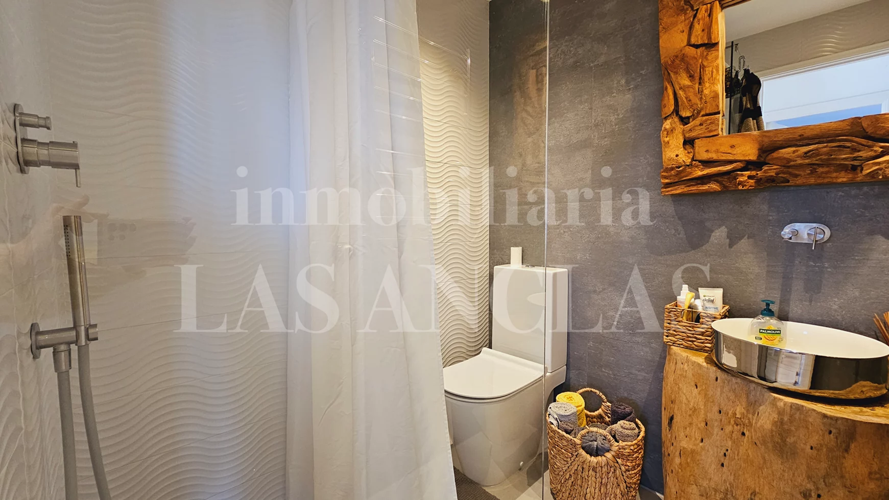  Ibiza east coast - Refurbished penthouse with private roof terrace at walking distance to the beach