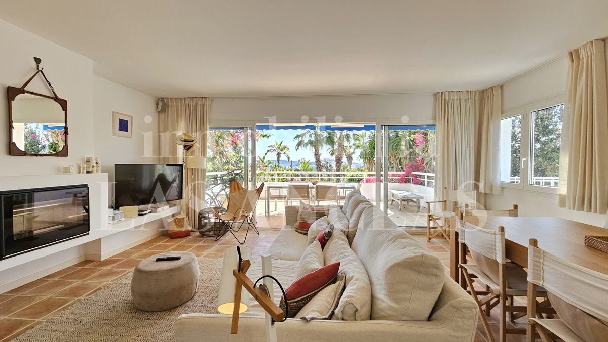 Ibiza Talamanca - Renovierte Villa im mediterranen Stil mit Meerblick im Verkauf