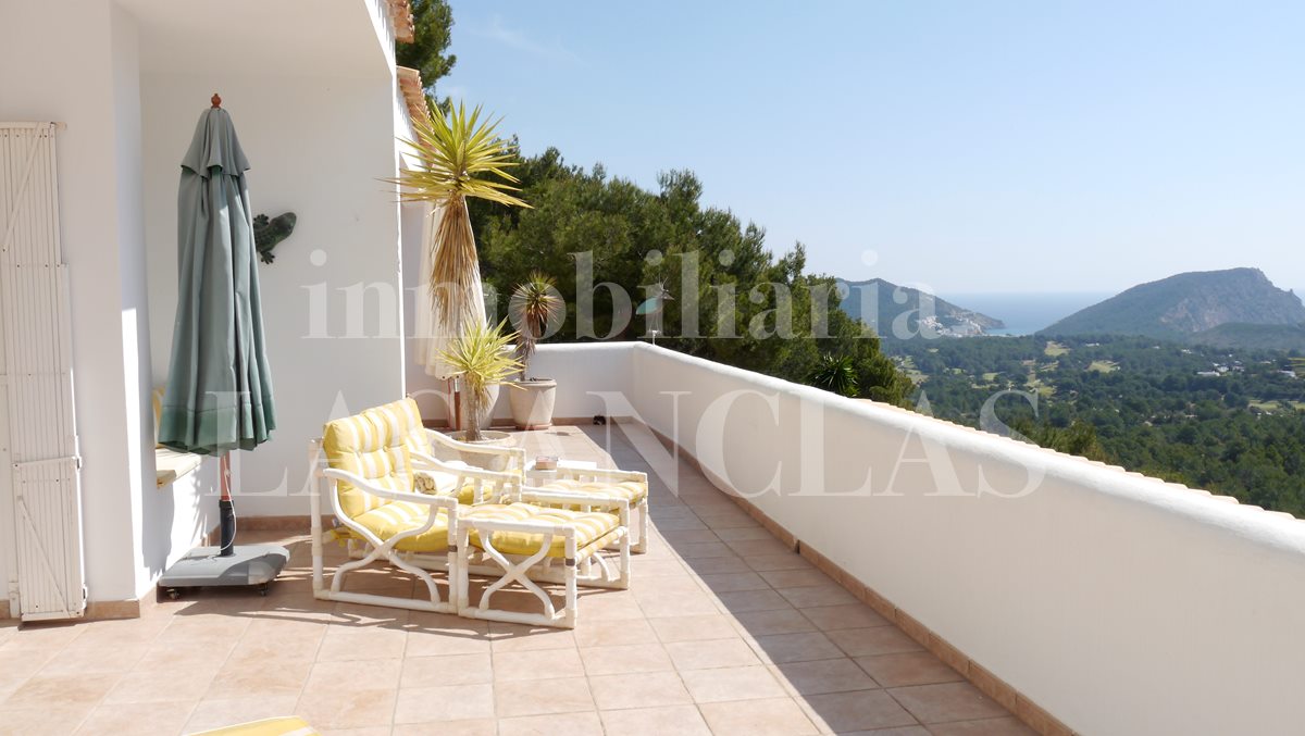 Ibiza Jesús - Wunderschönes Reihenhaus mit Meerblick in sehr privater, ruhiger Residenz im Verkauf