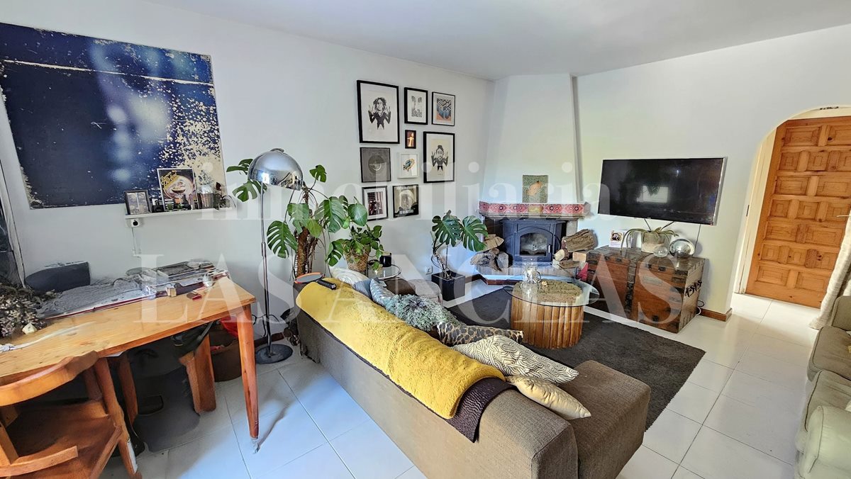 Ibiza Talamanca - Lovely corner terraced house near to Jesús and Talamanca beach for sale