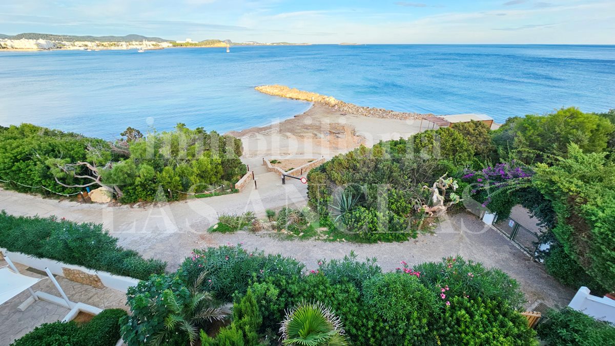 corner terraced house in Siesta Ibiza til salg