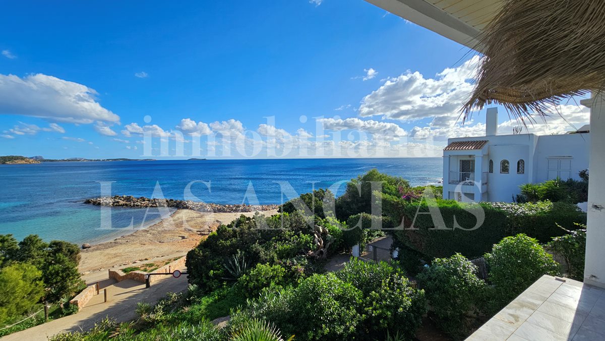 corner terraced house in Siesta Ibiza til salg