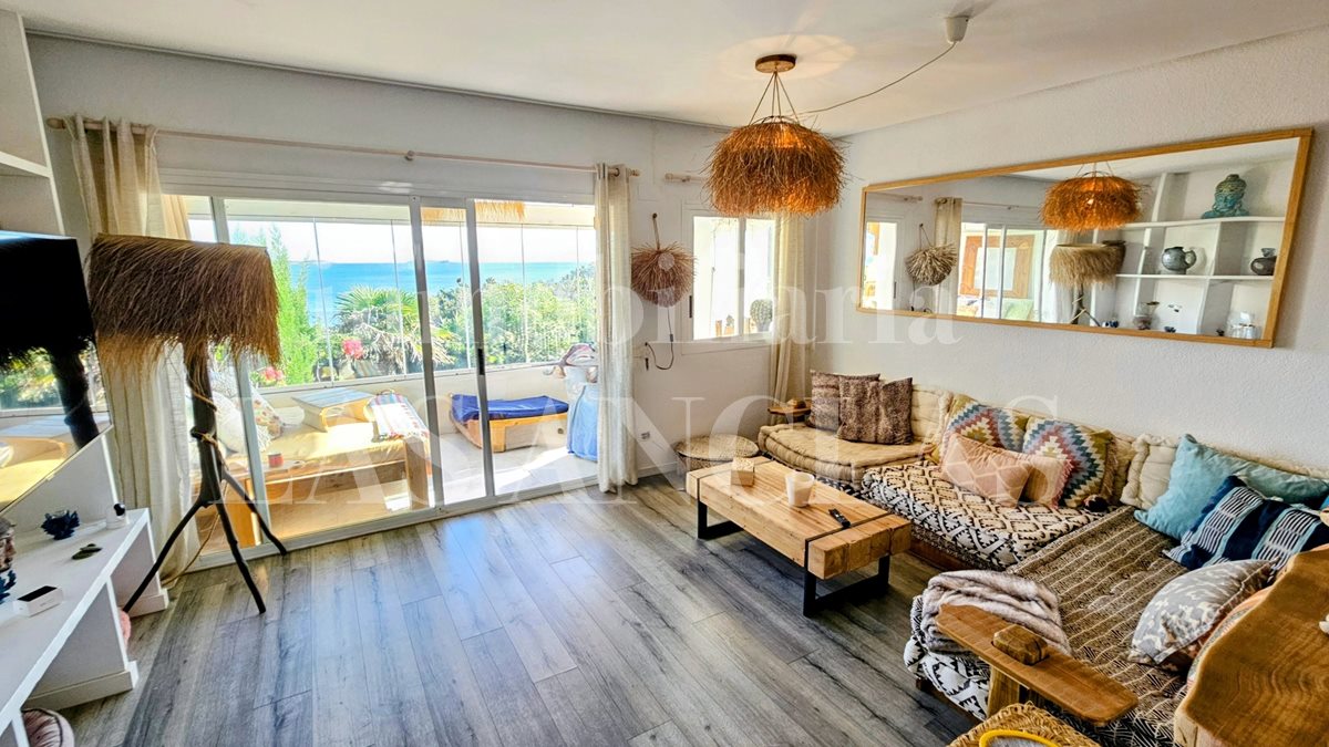 Ibiza Siesta - Frontline to sea & beach! Corner terraced house with amazing frontal views à vendre