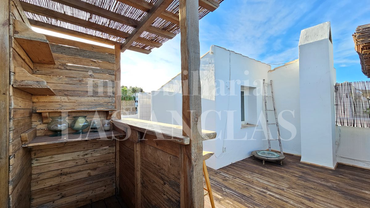 Eck-Reihenhaus in Santa Eulalia Ibiza im Verkauf Eck-Reihenhaus in Santa Eulalia Ibiza im Verkauf
