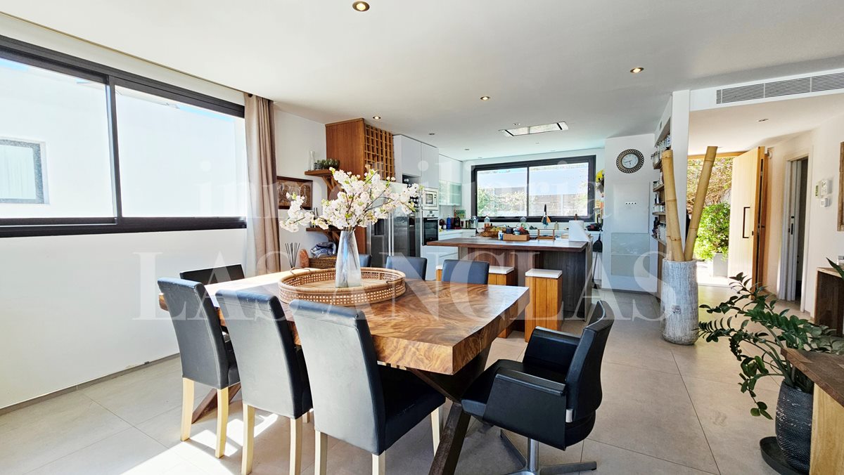 casa pareada en Talamanca Ibiza en venta