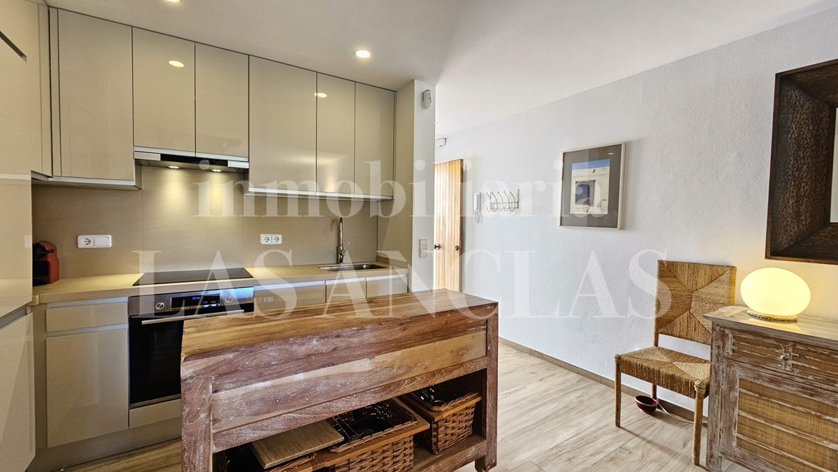 Ibiza Talamanca - Estiloso adosado duplex con varias terrazas cerca de la playa en venta
