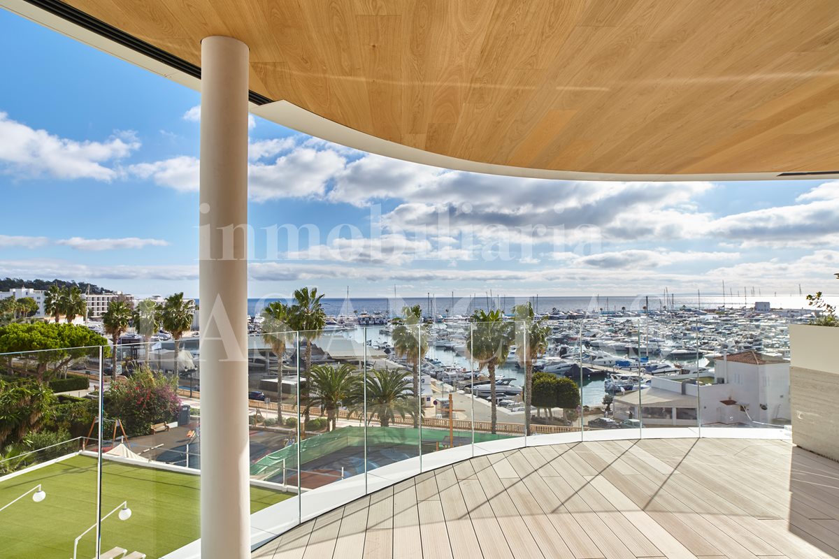 Ibiza Santa Eulalia - Brand-new flat in a exclusive residential complex with views to the sea and harbor for sale