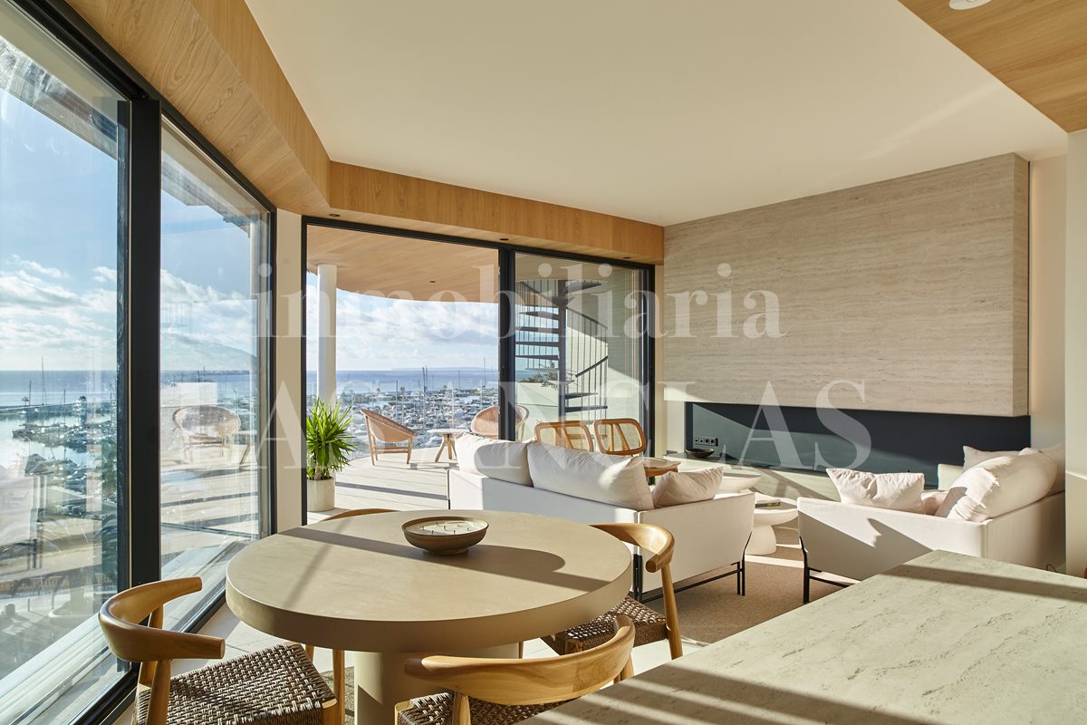 Ibiza Santa Eulalia - Luxurious, brand-new penthouse on the seafront promenade for sale