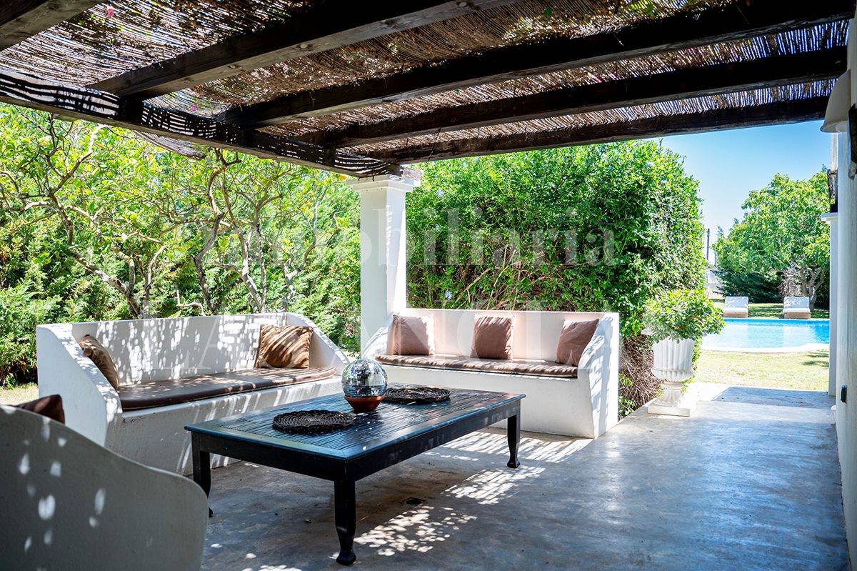 Ibiza San José - Cosy single-storey villa with guest house and inviting terraces para venda