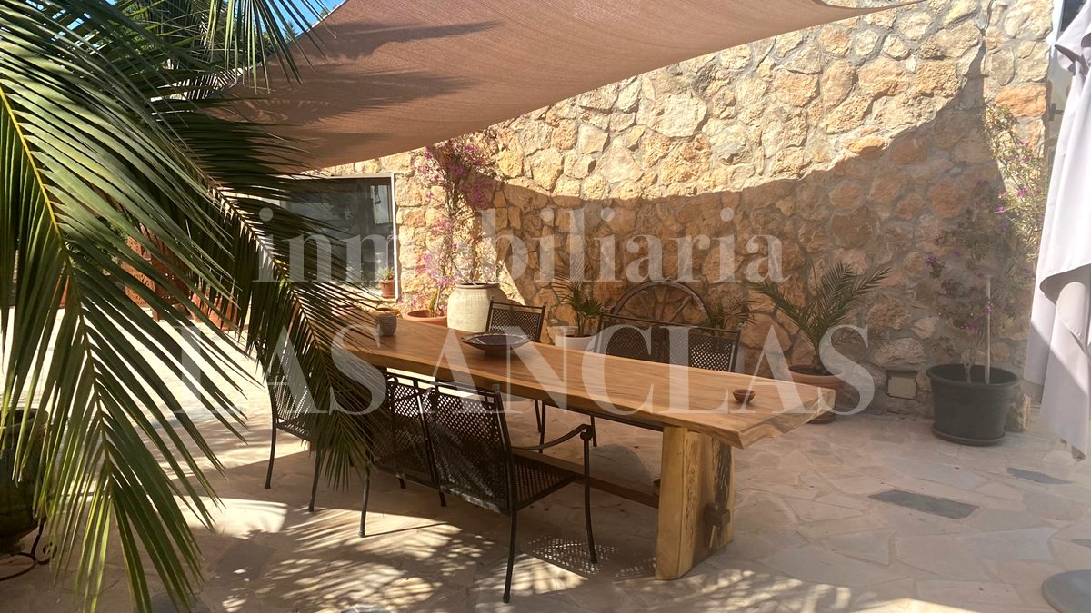 country house in Es Cubells Ibiza for sale