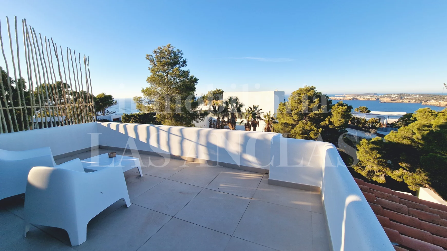  Ibiza West Coast - Renovated villa with stone tower and views to the sea and the coast