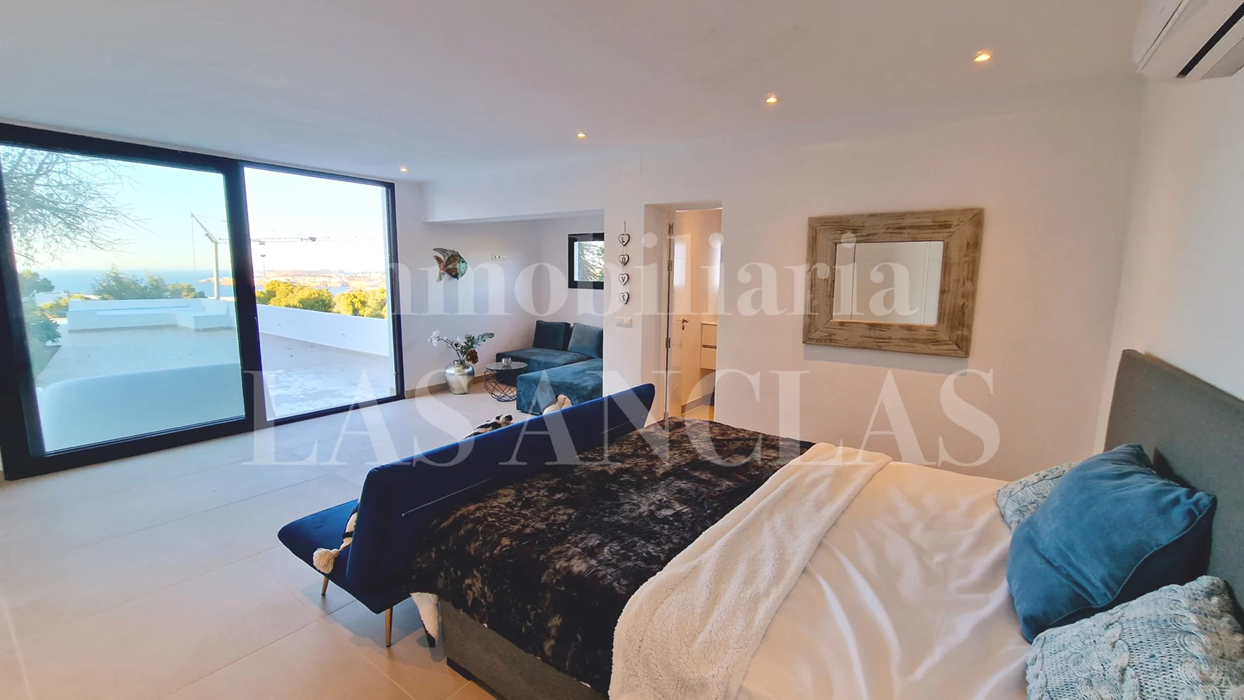  Ibiza West Coast - Renovated villa with stone tower and views to the sea and the coast