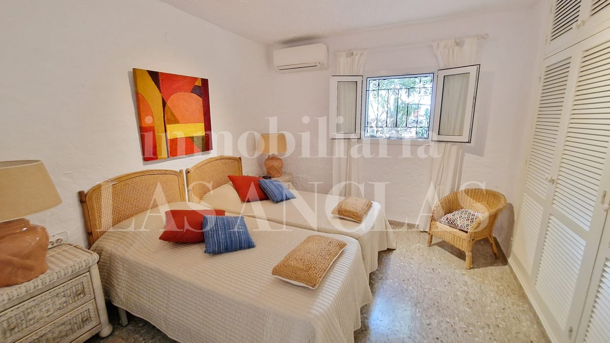 Ibiza Cala Salada - Opportunity! House with fantastic views of the sea, the coast and sunset for sale