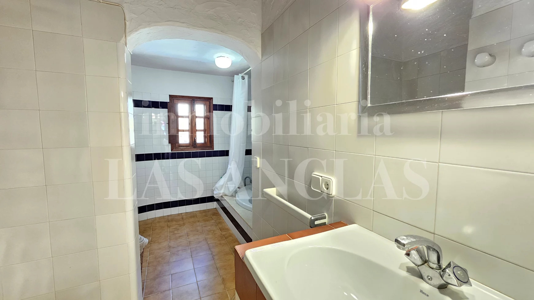  Ibiza San Rafael - Beautiful country finca with 7 bedrooms and unobstructable views to the landscape