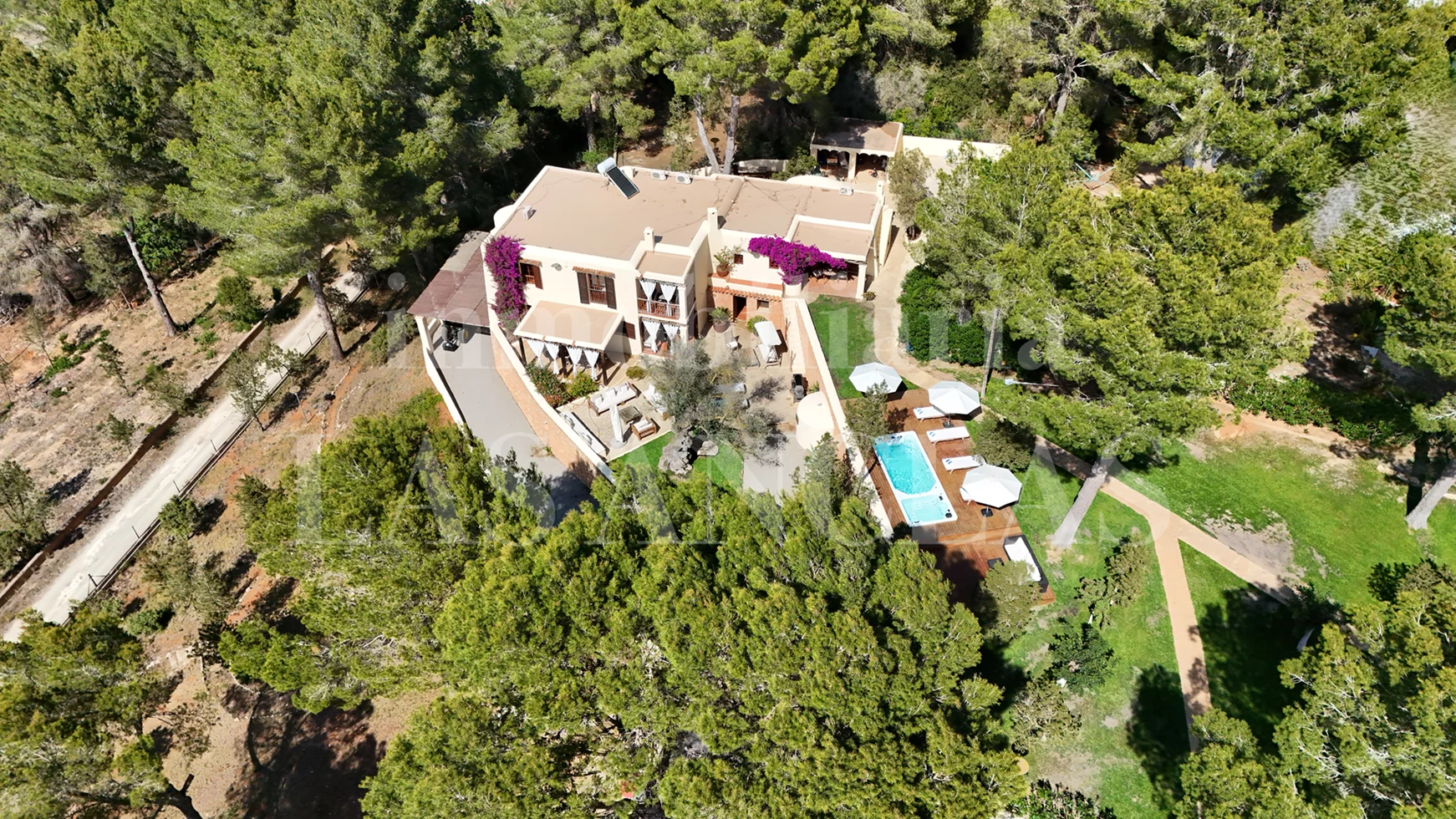 Ibiza San Rafael - Beautiful country finca with 7 bedrooms and unobstructable views to the landscape