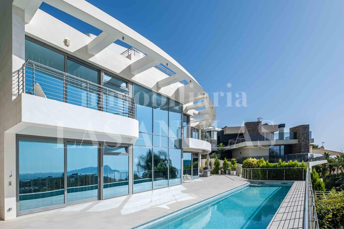 Villa an der Costa Blanca  im Verkauf
