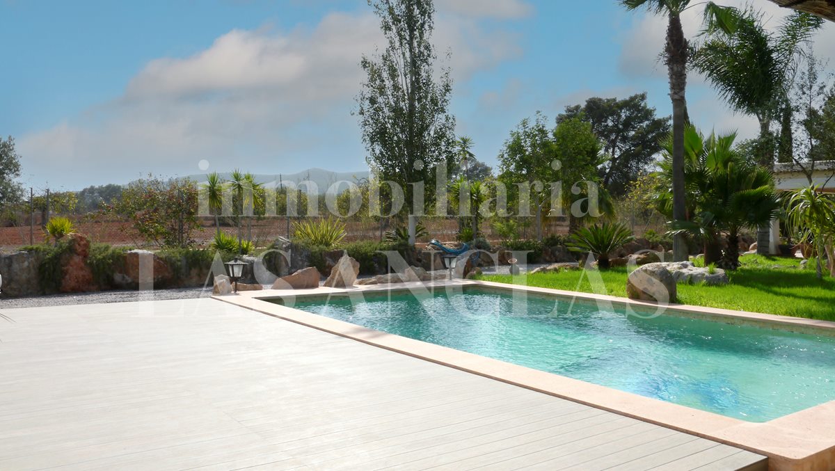 Ibiza Santa Gertrudis - ¡Licencia turística! Casa de campo en entorno muy tranquilo en venta