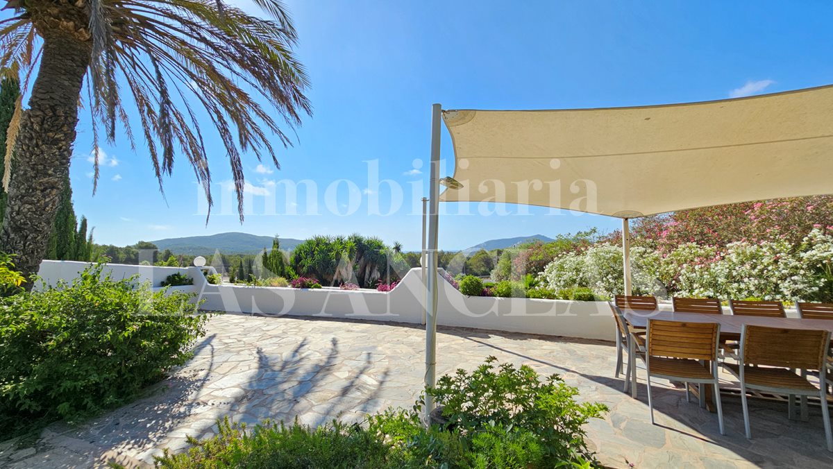 Ibiza San Lorenzo - Vermietungslizenz! Authentische Finca mit wunderschönem Aussenbereich im Verkauf