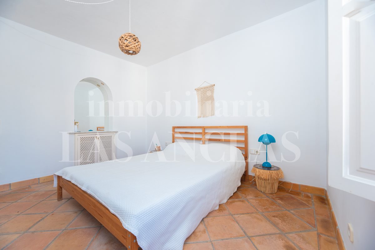  Ibiza / Eivissa - Renovated flat in the heart of La Marina à vendre