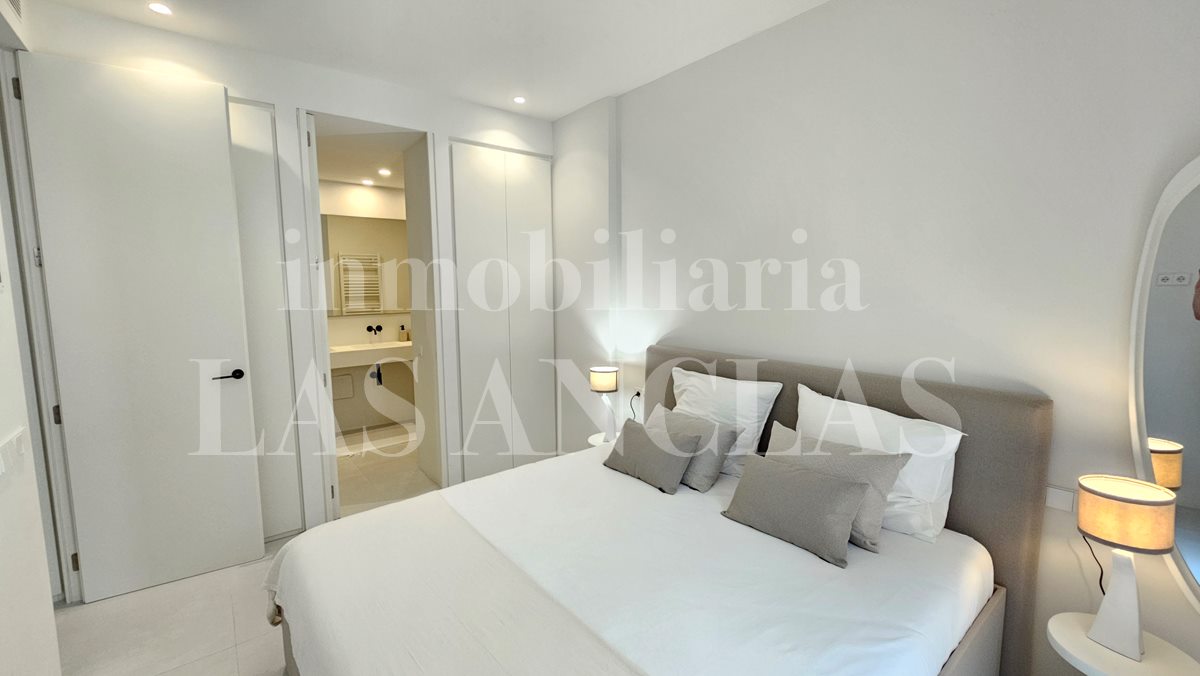 flat at ground floor in Talamanca Ibiza in vendita