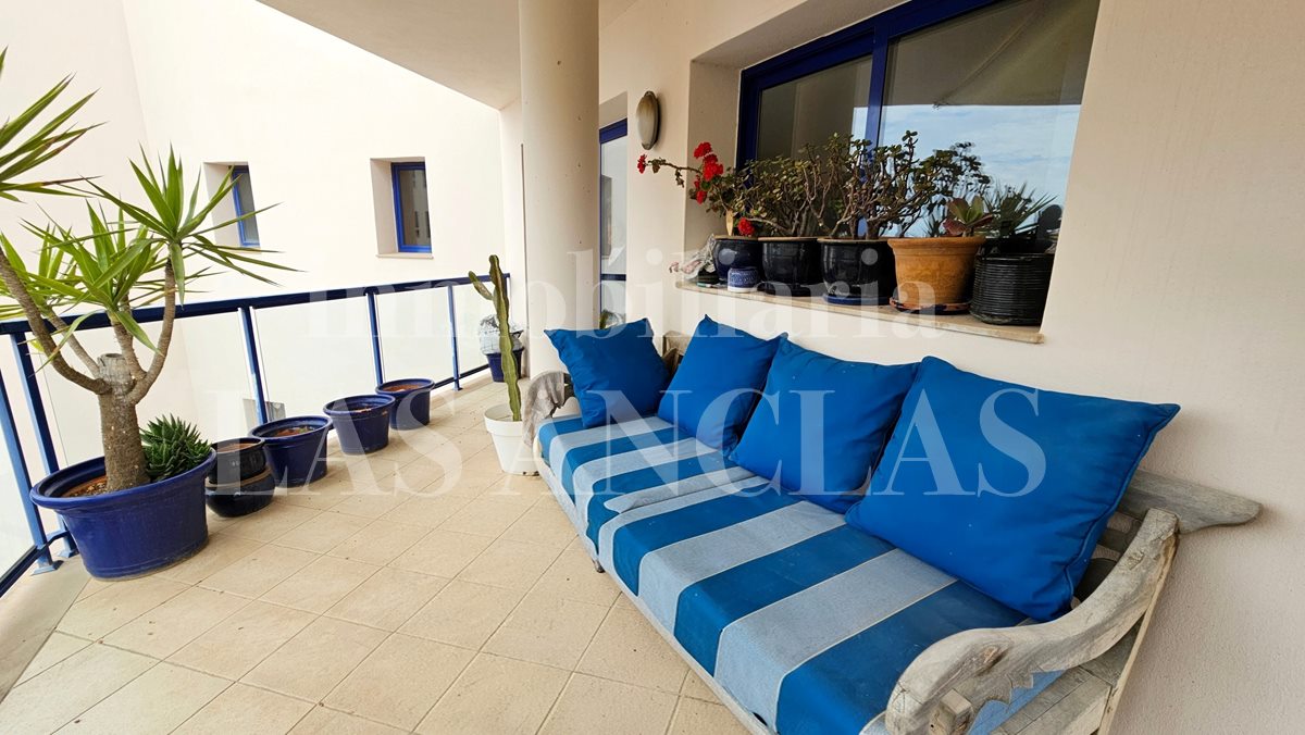 Ibiza Talamanca - Andando a la playa! Espacioso piso muy luminoso con amplia terraza y vistas al mar en venta