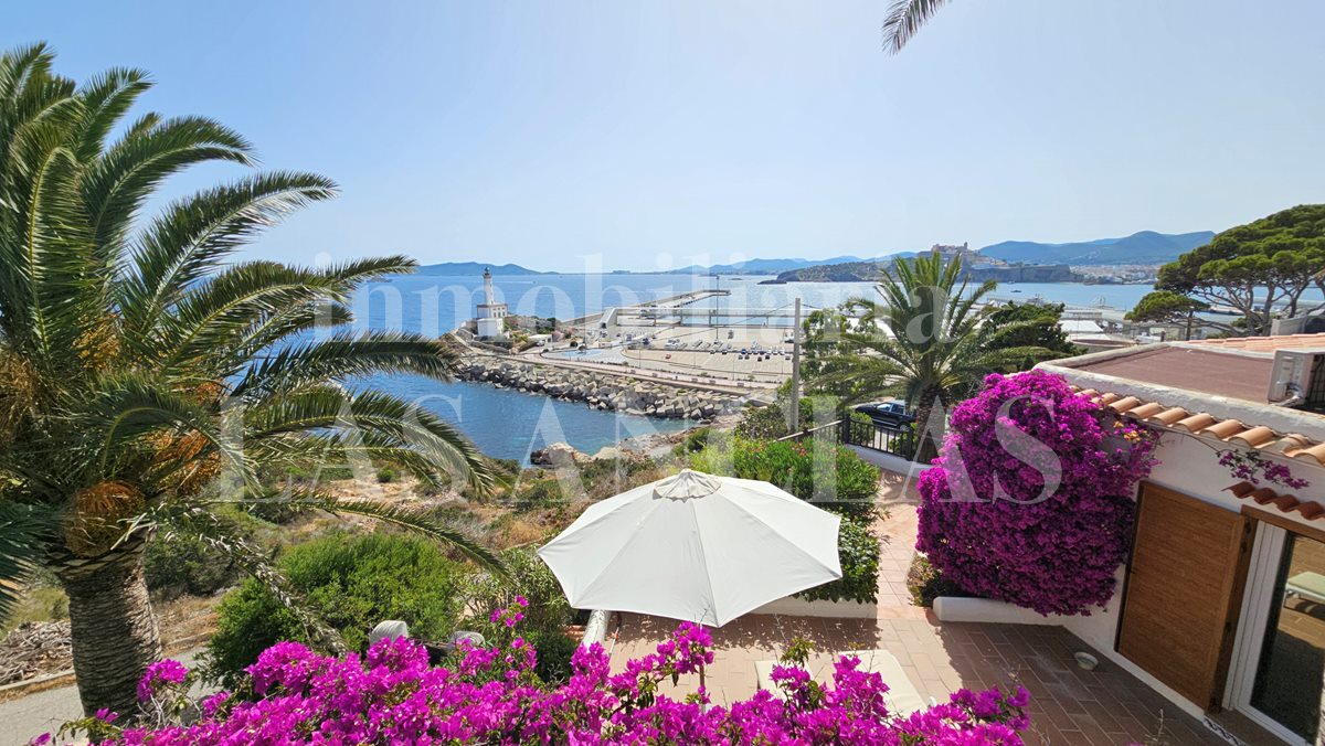 house in Marina Botafoch Ibiza 待售