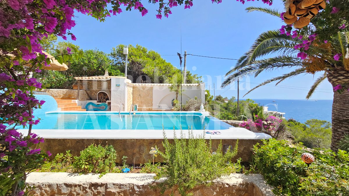 house in Marina Botafoch Ibiza 待售