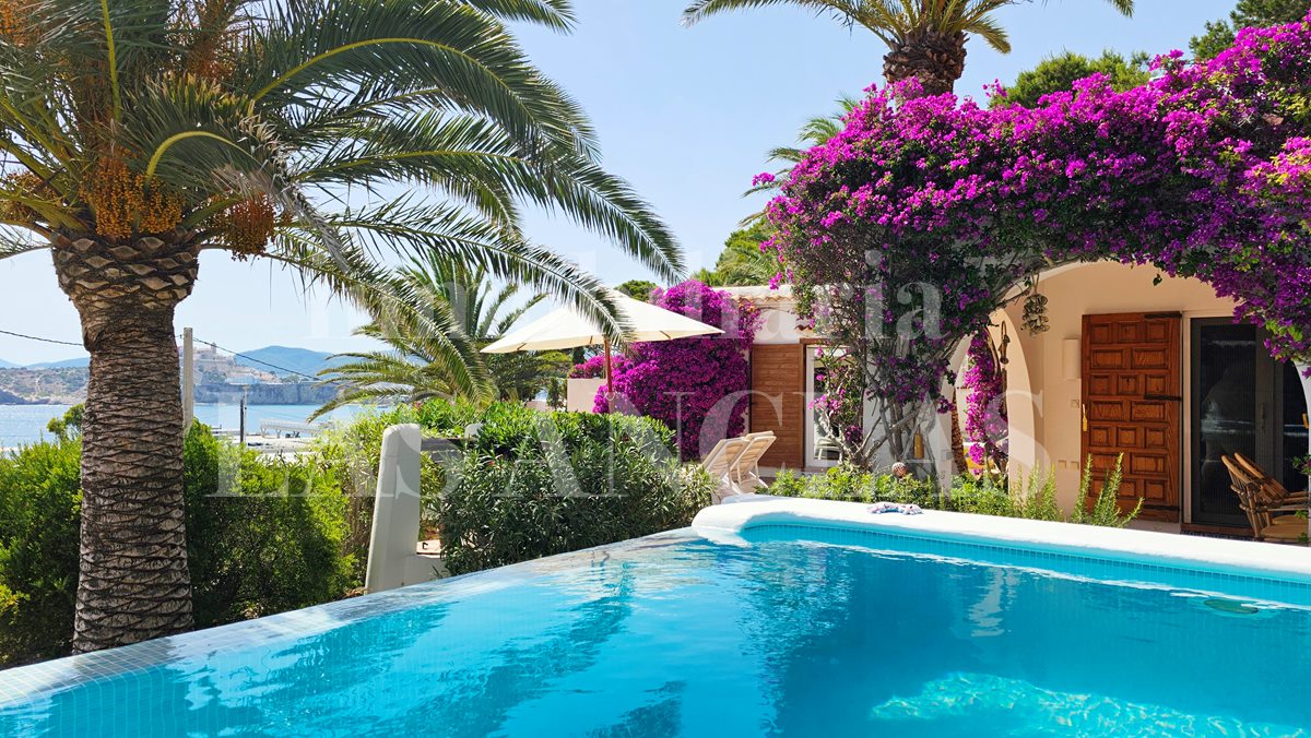 Ibiza Marina Botafoch - Appealing single-storey house in a very special location and exceptional views 待售
