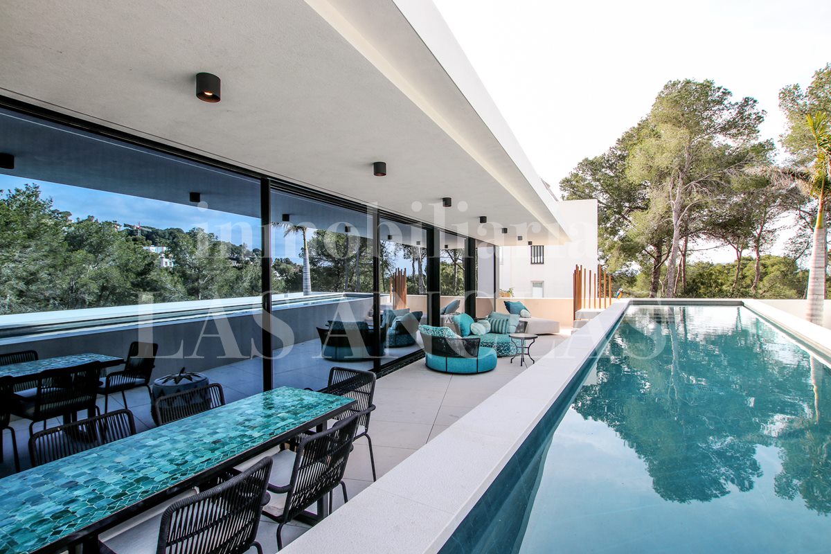 Ibiza Jesús - Villa a estrenar de arquitectura elegante y líneas minimalistas en venta