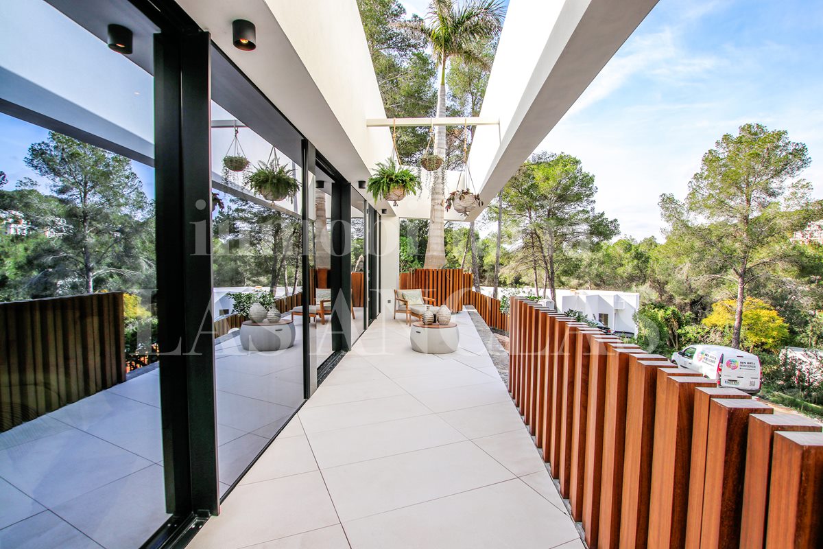 villa de lujo de obra nueva en Jesús Ibiza en venta