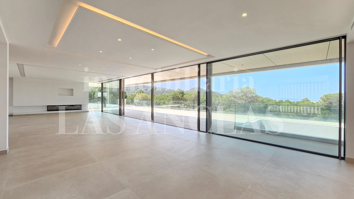 Ibiza Jesús - Brand new contemporary design villa in gated community in vendita