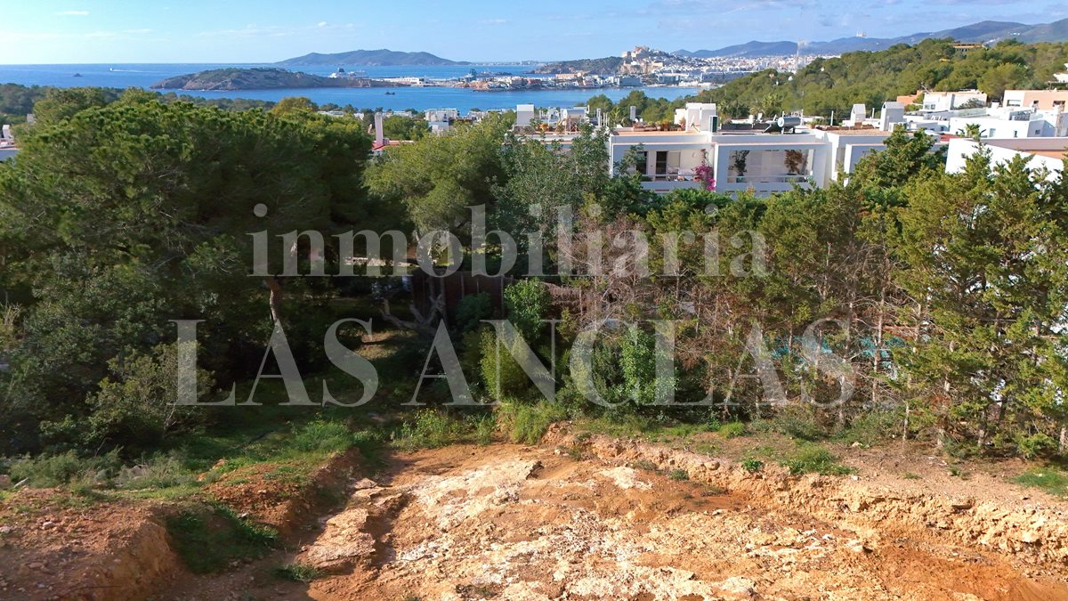 Ibiza Can Pep Simó - Last building land with license granted and views to the sea and Dalt Vila for sale