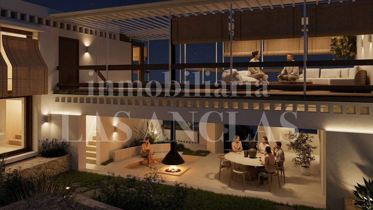 Ibiza Roca Llisa - Plot of land with project for Mediterranean-style villa near the beach for sale