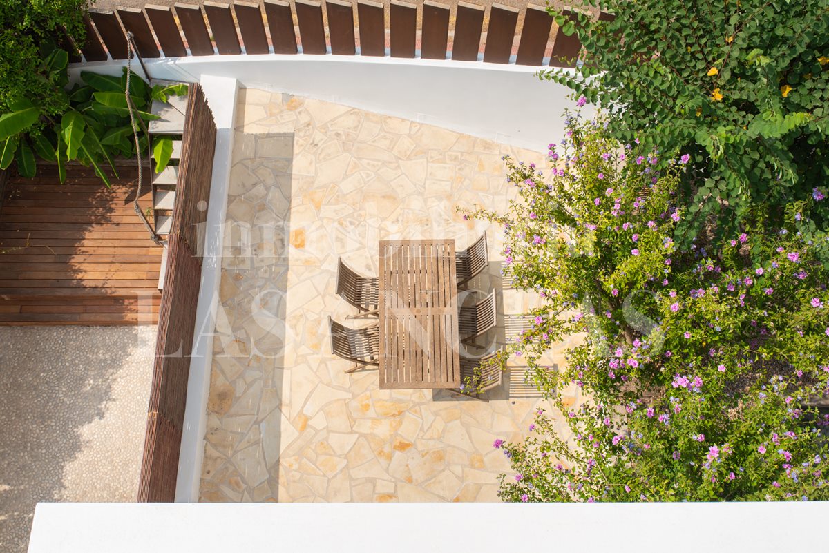 villa in Santa Eulalia Ibiza till salu