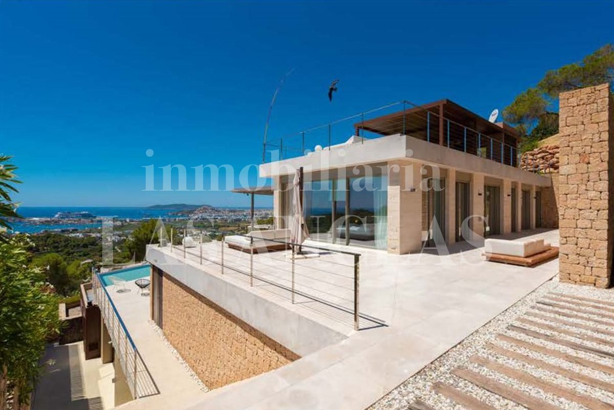 Ibiza Jesús - Impressive modern luxury villa with 6 bedrooms, lift and amazing panoramic views for sale